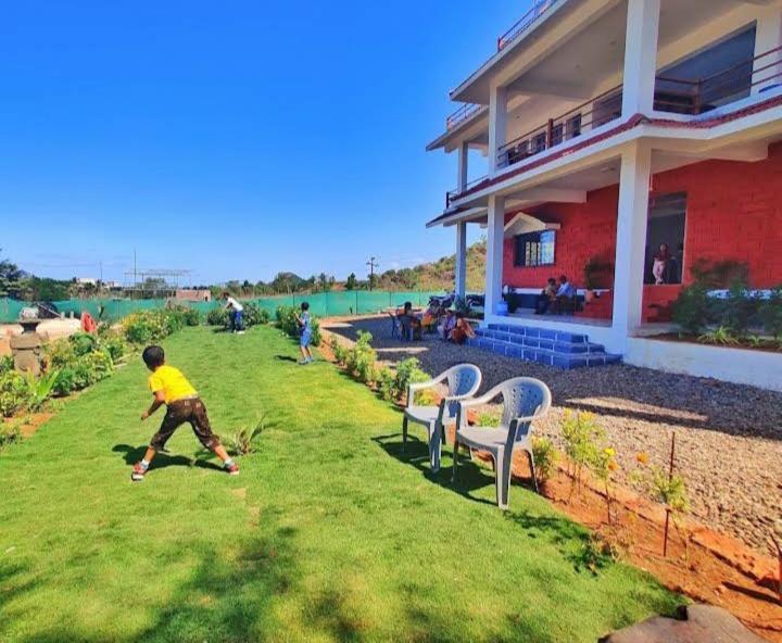 Sunshine Sea View Hotel Alibag Exterior photo