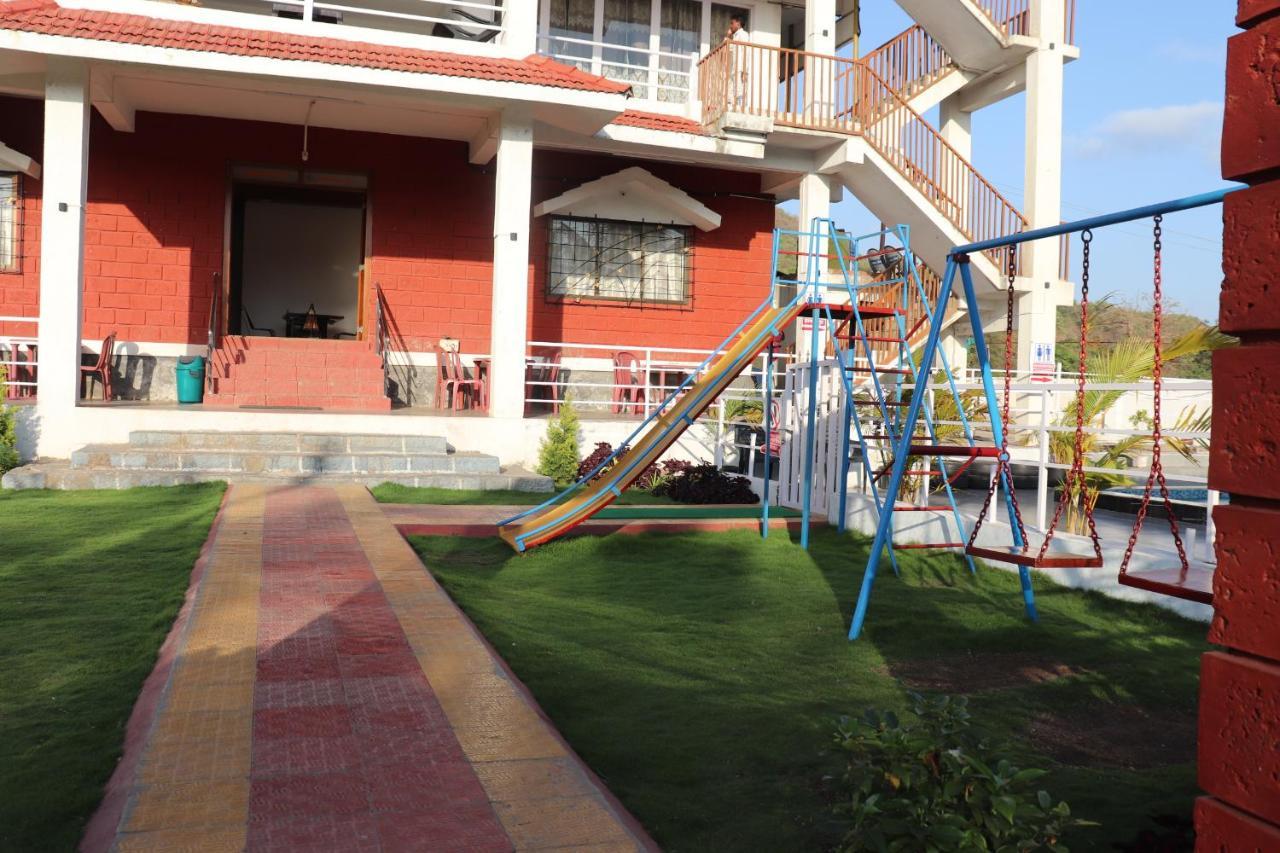 Sunshine Sea View Hotel Alibag Exterior photo