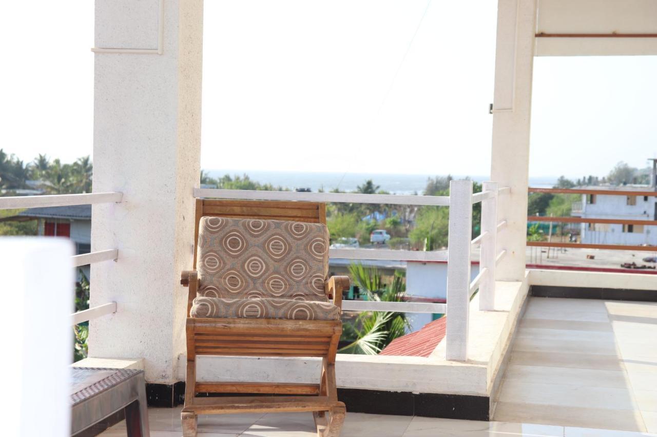 Sunshine Sea View Hotel Alibag Exterior photo